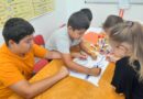 Dobrovolníci Člověka v tísni pomáhají se vzděláváním dětí